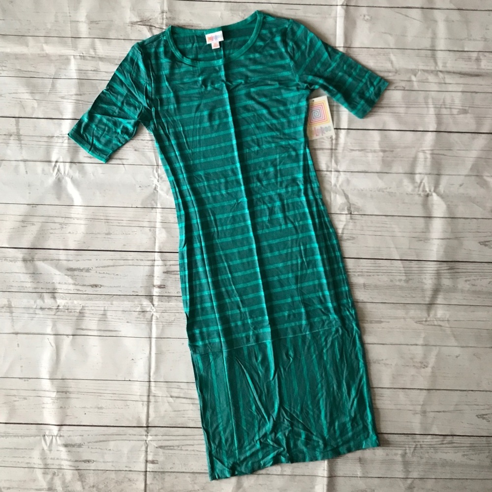 Xs Lularoe julia